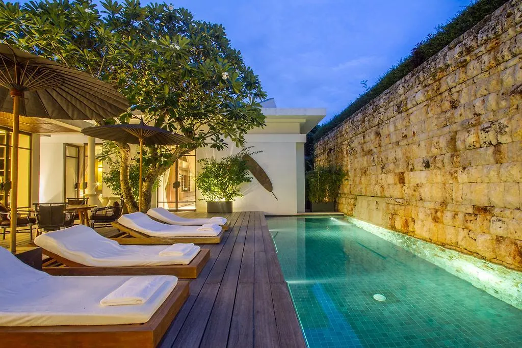Komorebi Luxury Villa Seminyak   Seminyak (Bali)