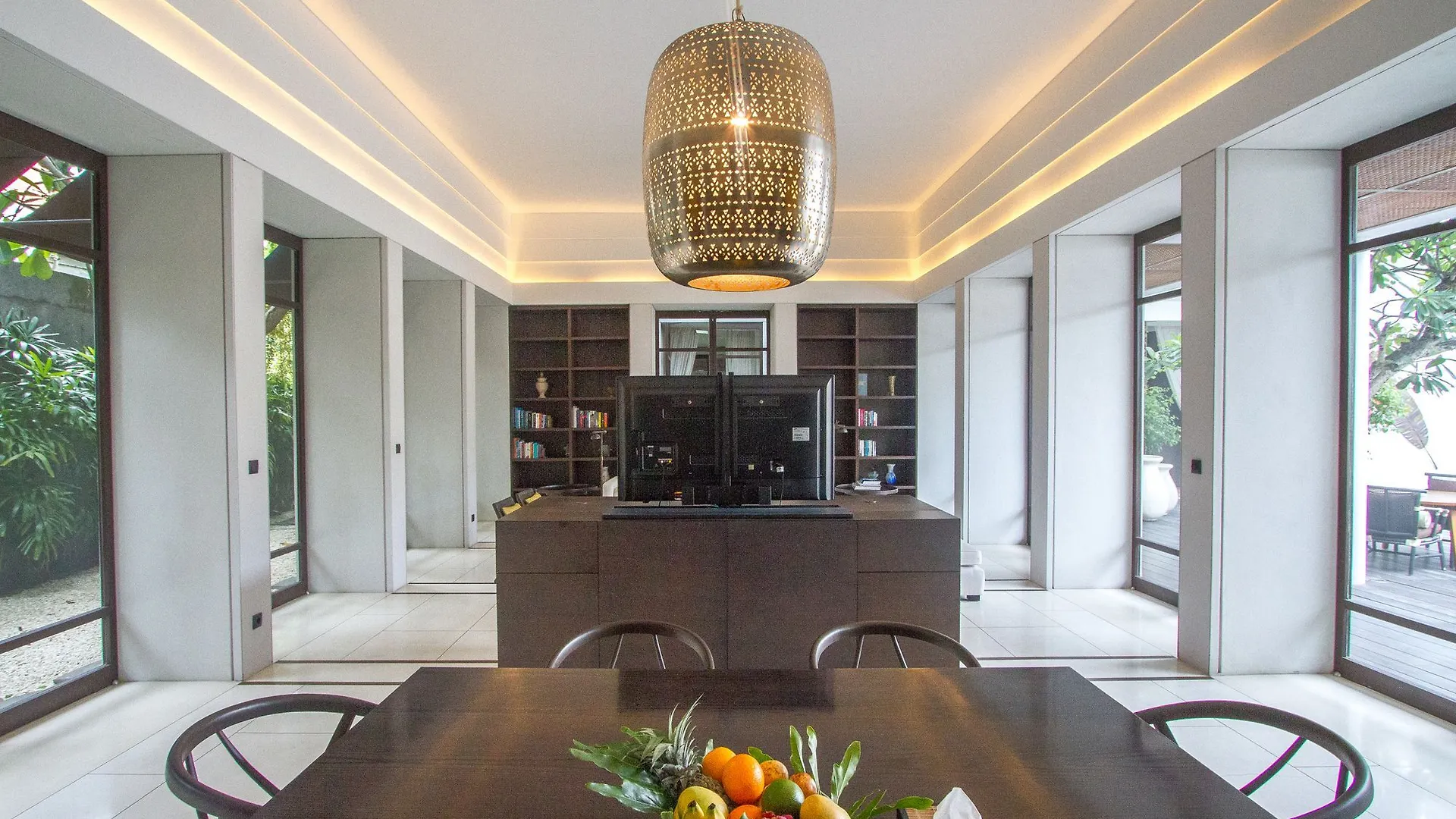 Komorebi Luxury Villa Seminyak
